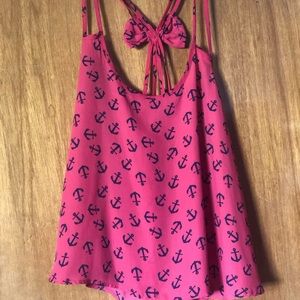 Cross back tank top